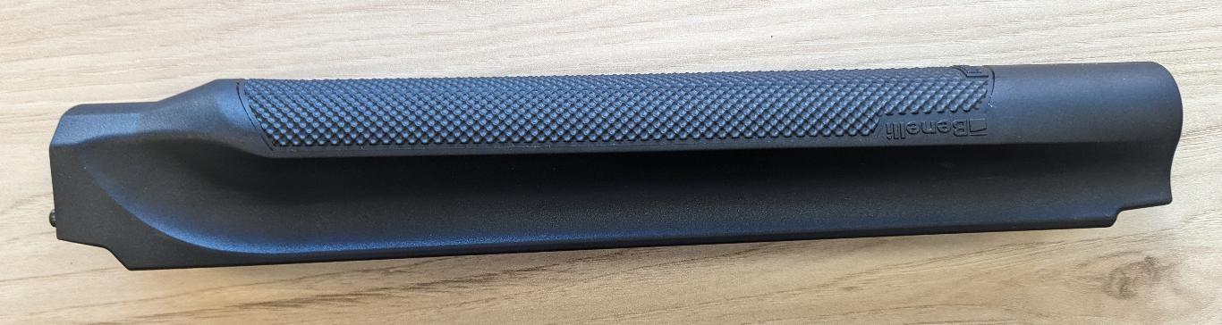 Garde main Benelli montefeltro et Raffaello