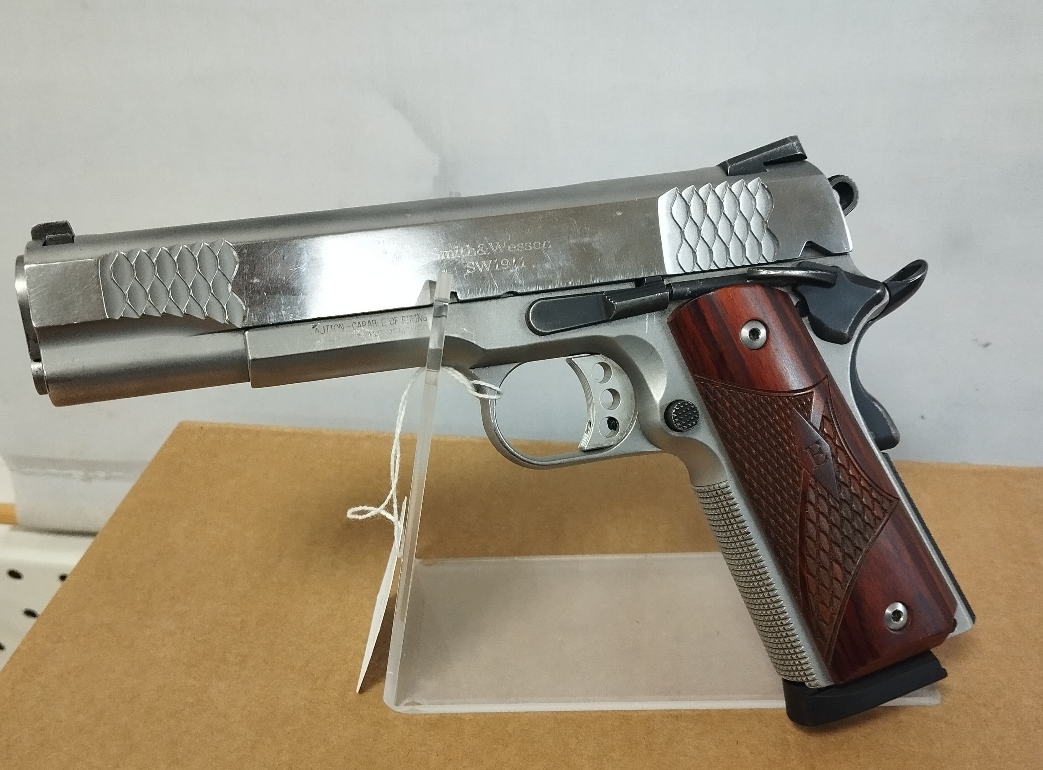 Occasion - Pistolet Smith et Wesson cal 45